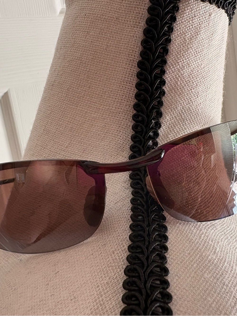 Maui-Jim Women’s Brown Gradient Sunglasses - Stylish Everyday Shades